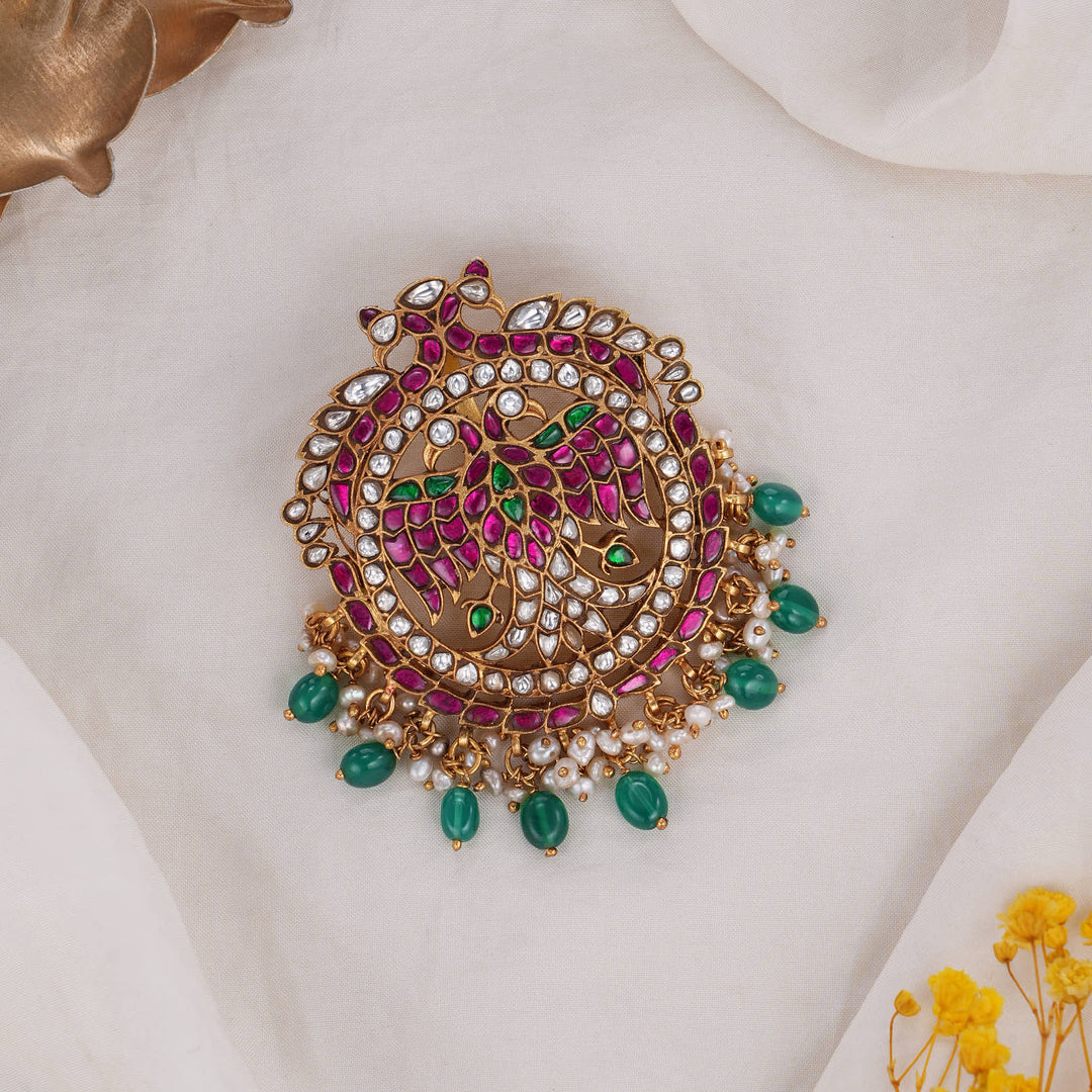 Vintage Catchy Kundan Pendant
