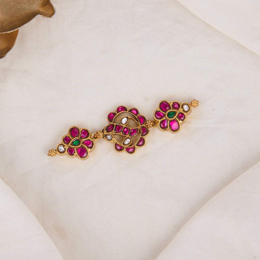 Riyana Kundan Pendant