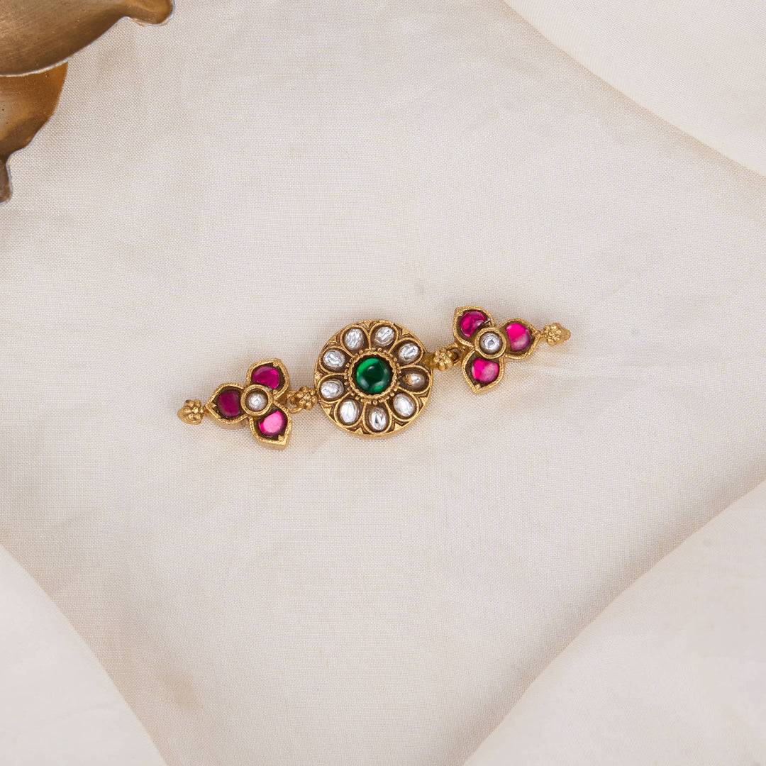 Dhanvikhaa Kundan Pendant
