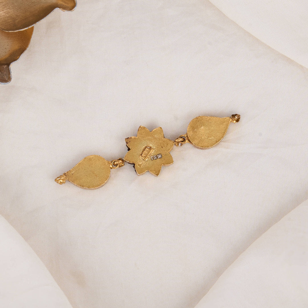 Ashvikaa Kundan Pendant