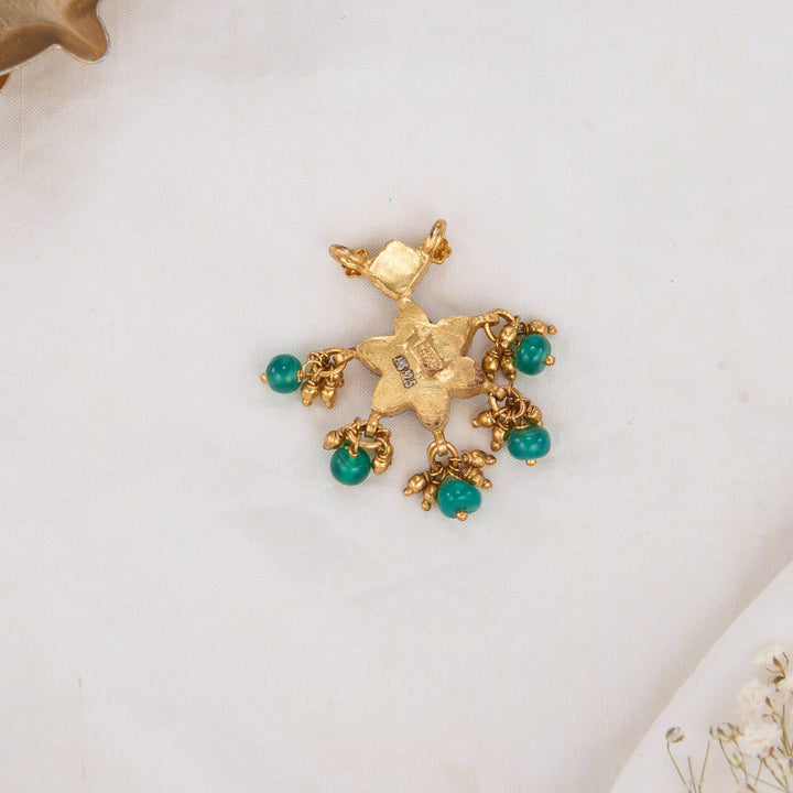 Elantra Kundan Pendant