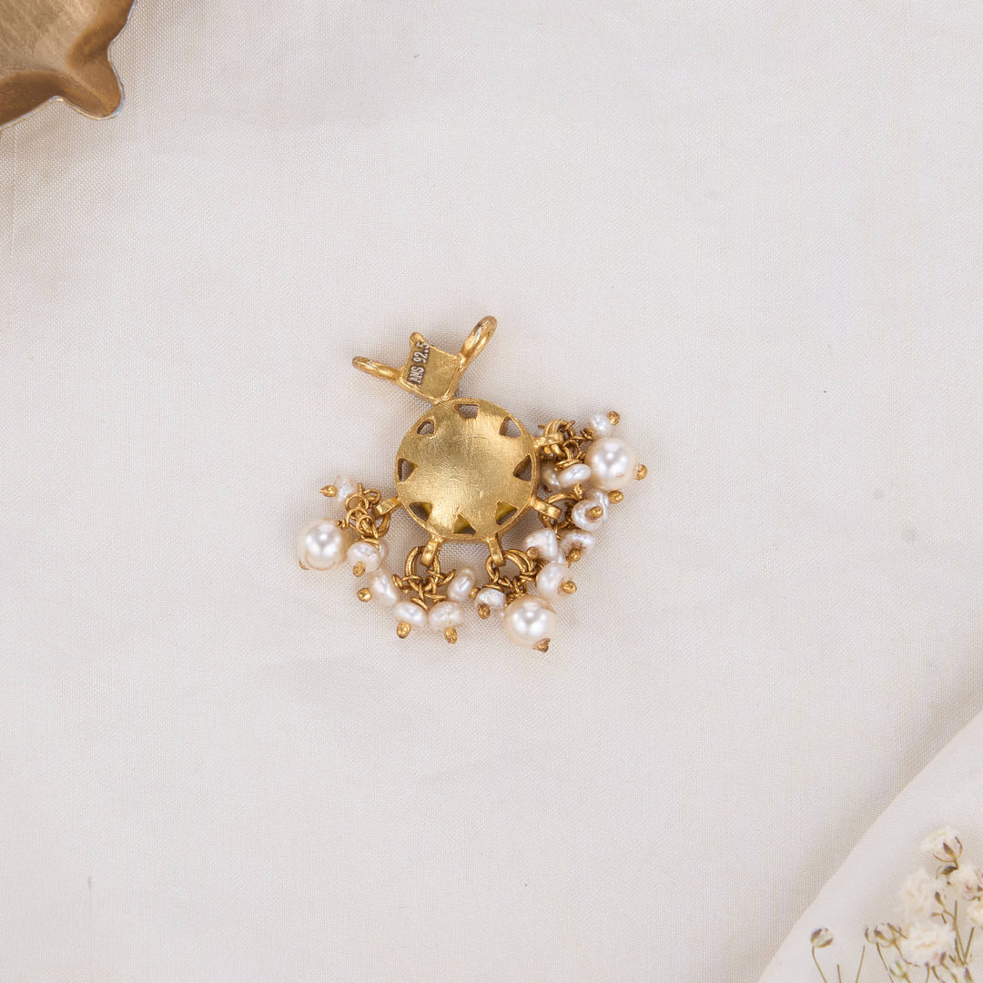 Eternal Aura Kundan Pendant