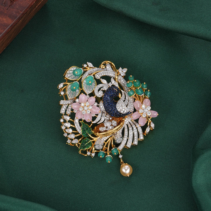 Beautiful Avikam Pendant Set