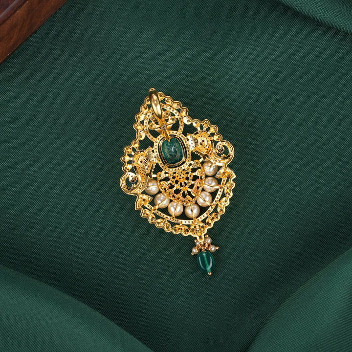 Shrishkaa Diamond Design Pendant