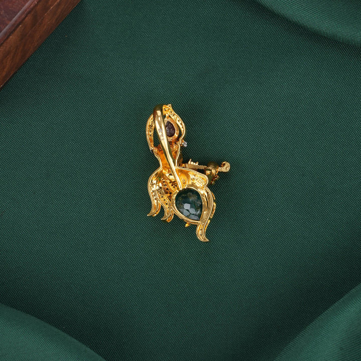 Unique Design Victorian Pendant