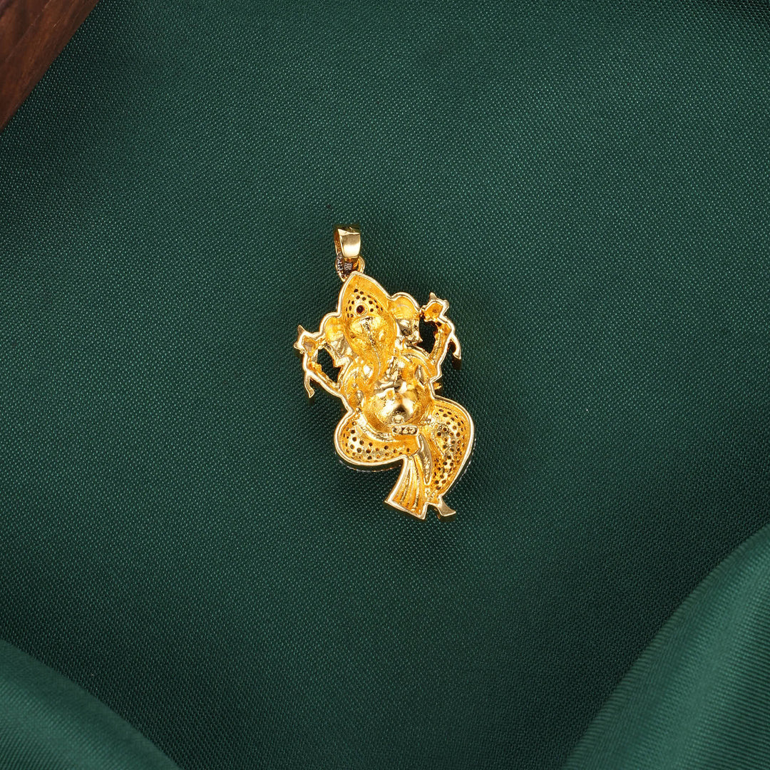 God Vinayaga Diamond Design Pendant
