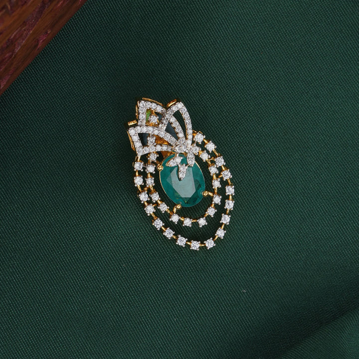 Hansikaa Avikam Pendant Set