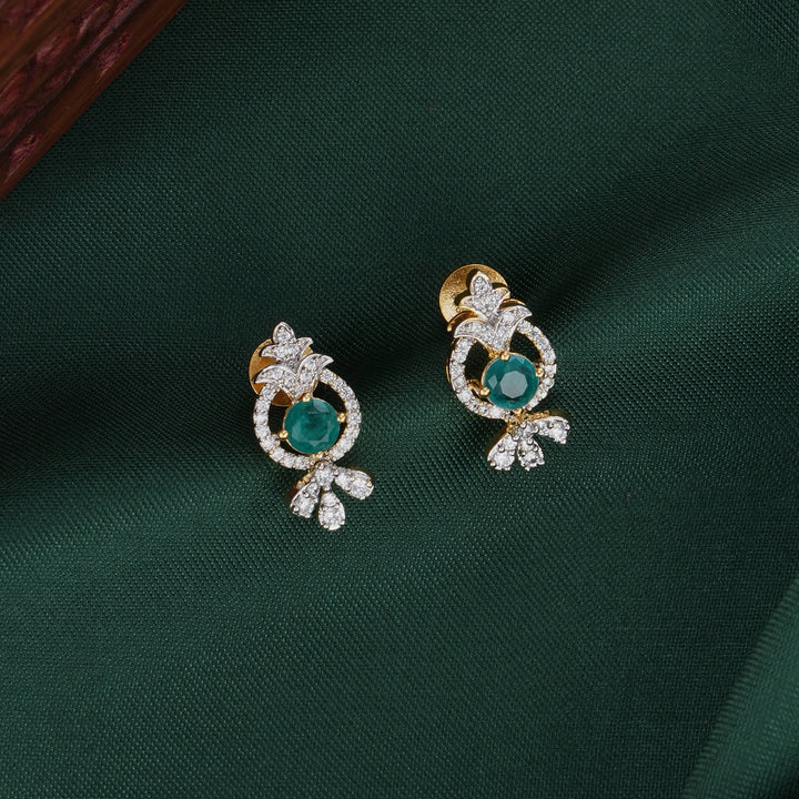Vithiksaa Avikam Pendant Set