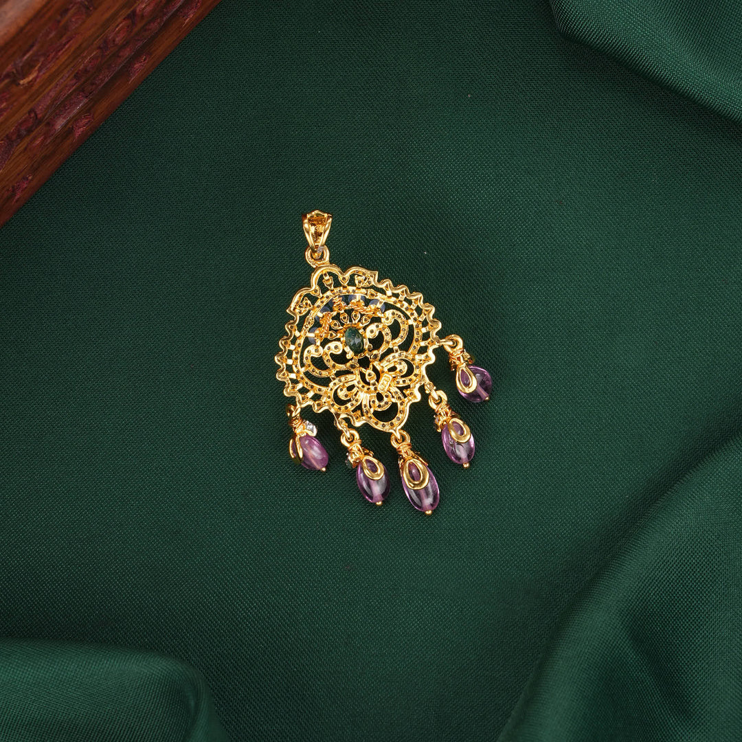 Gleaming Glory Diamond Design Pendant