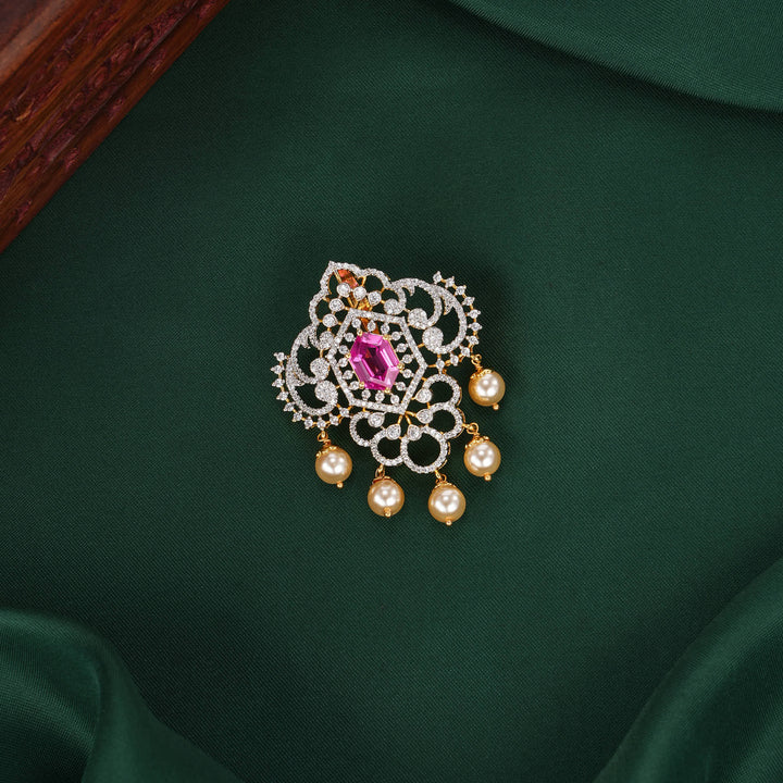 Glitz Diamond Design Pendant