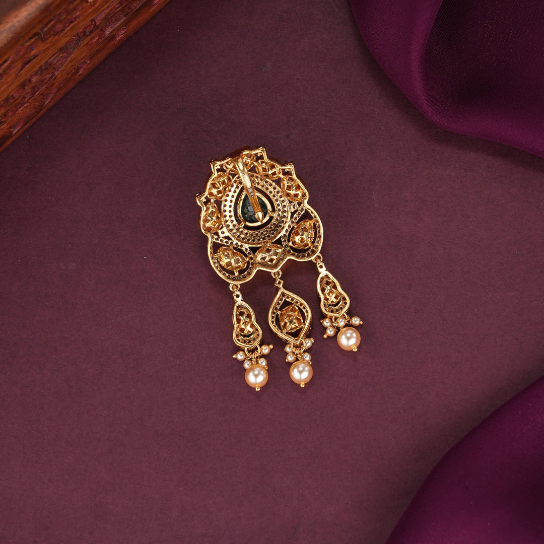 Dhashitha Moissanite Pendant Set