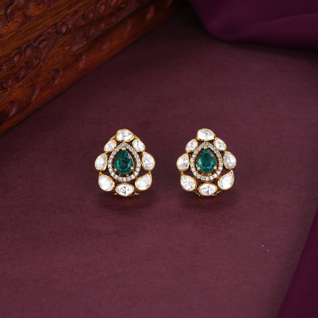 Dhashitha Moissanite Pendant Set