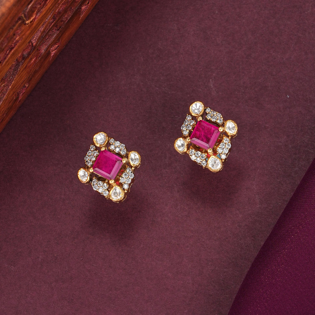 Attractive Moissanite Pendant Set