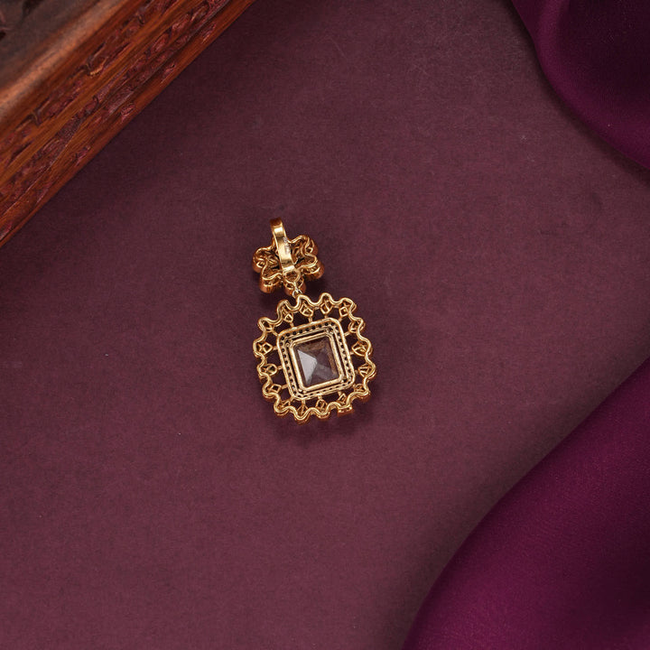 Attractive Moissanite Pendant Set