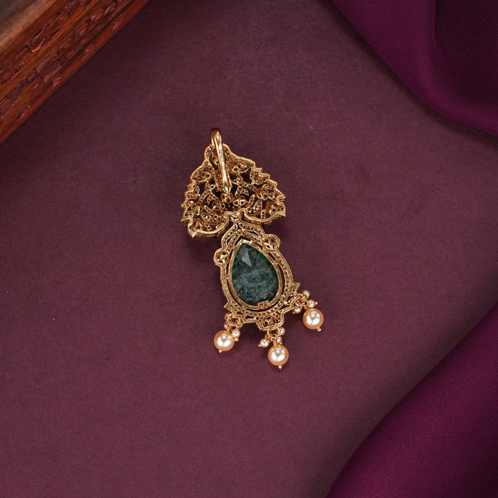 Yashikaa Moissanite Pendant Set