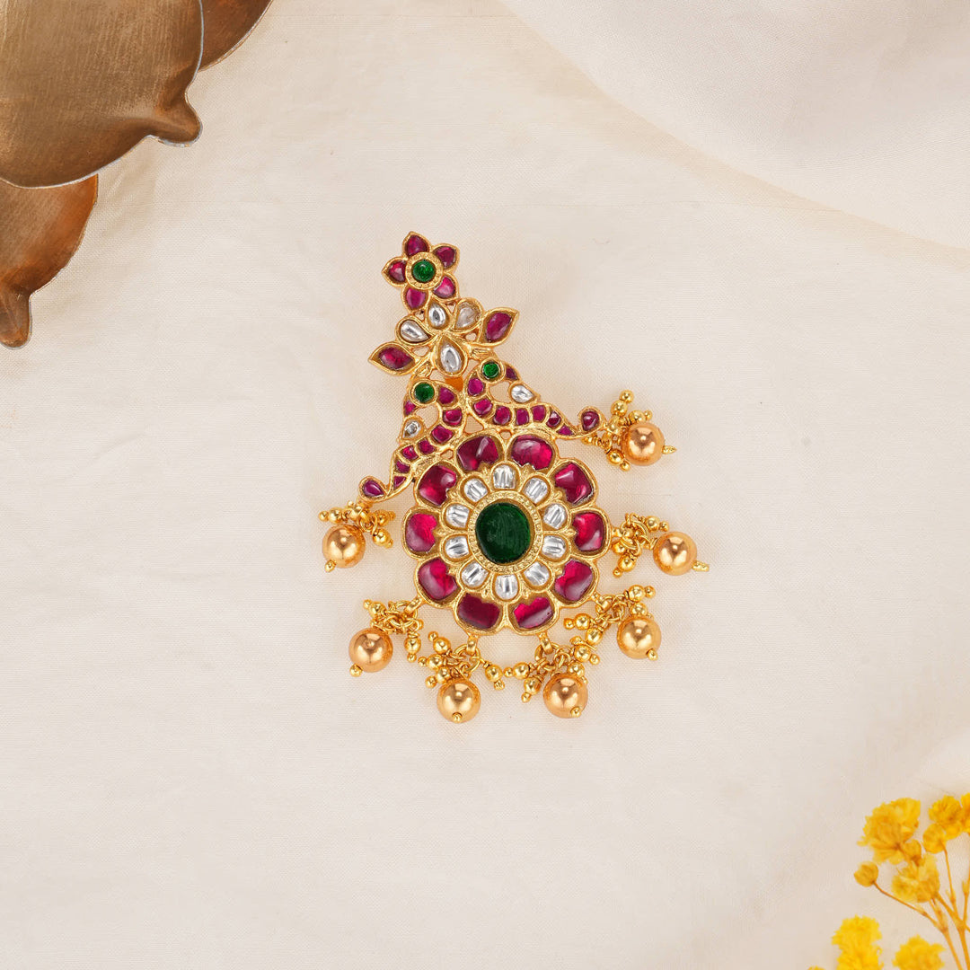 Vesnitha Kundan Pendant