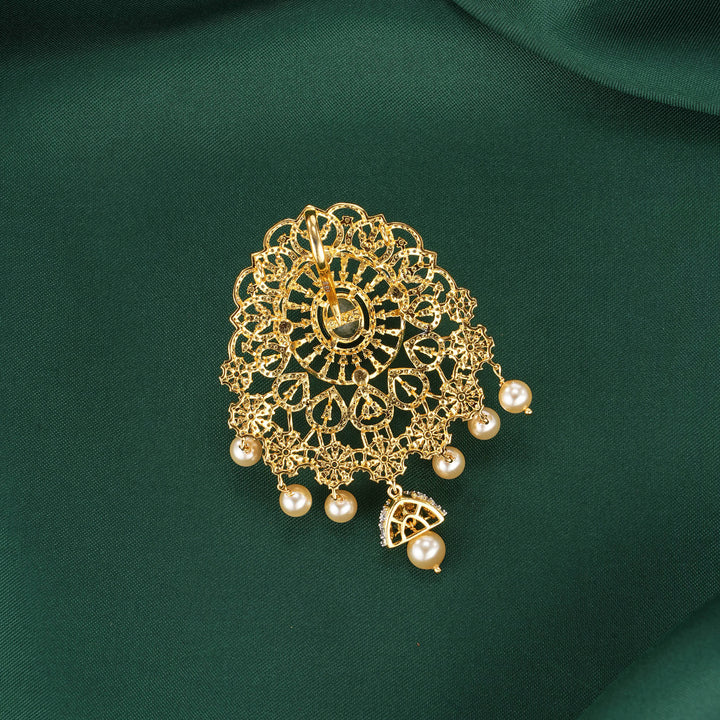 Dhaniya Avikam Pendant Set