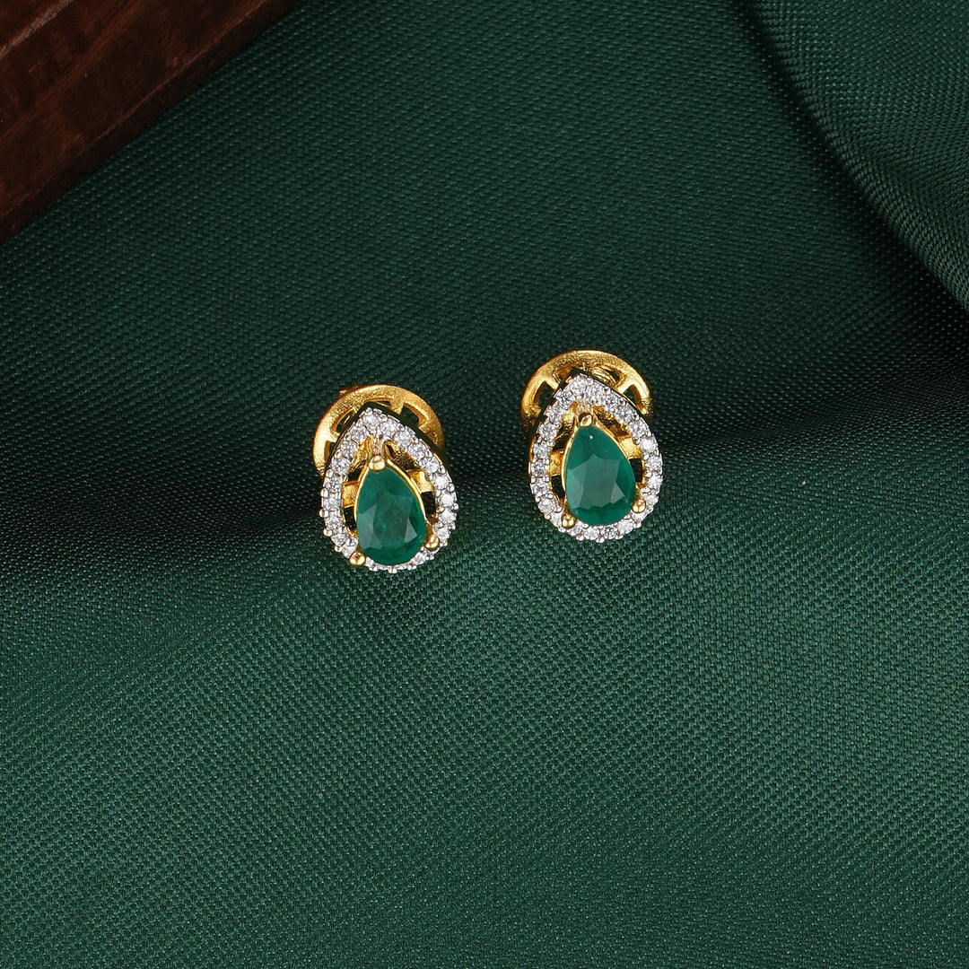 Elvera Avikam Pendant Set