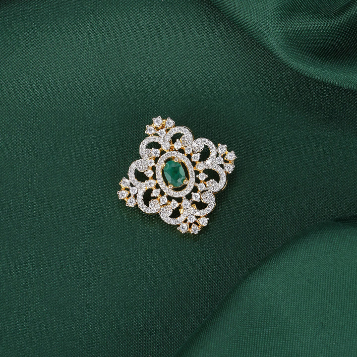 Hanisha Avikam Pendant Set