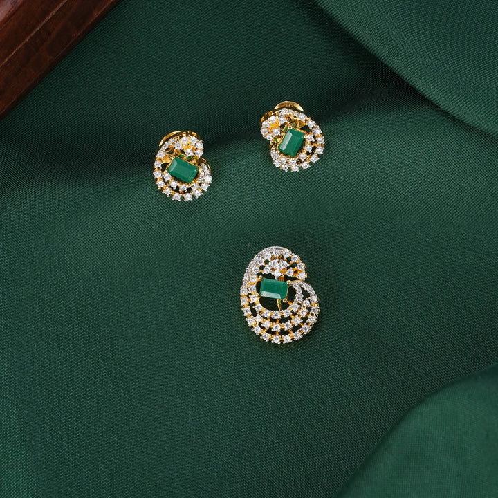 Cute Avikam Pendant Set