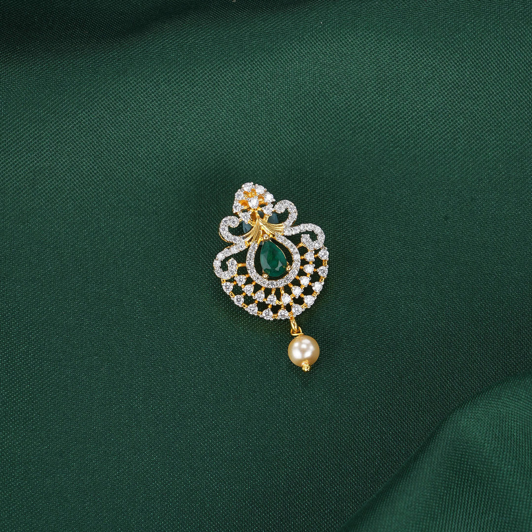 Aveline Avikam Pendant Set