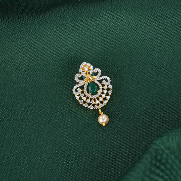Aveline Avikam Pendant Set