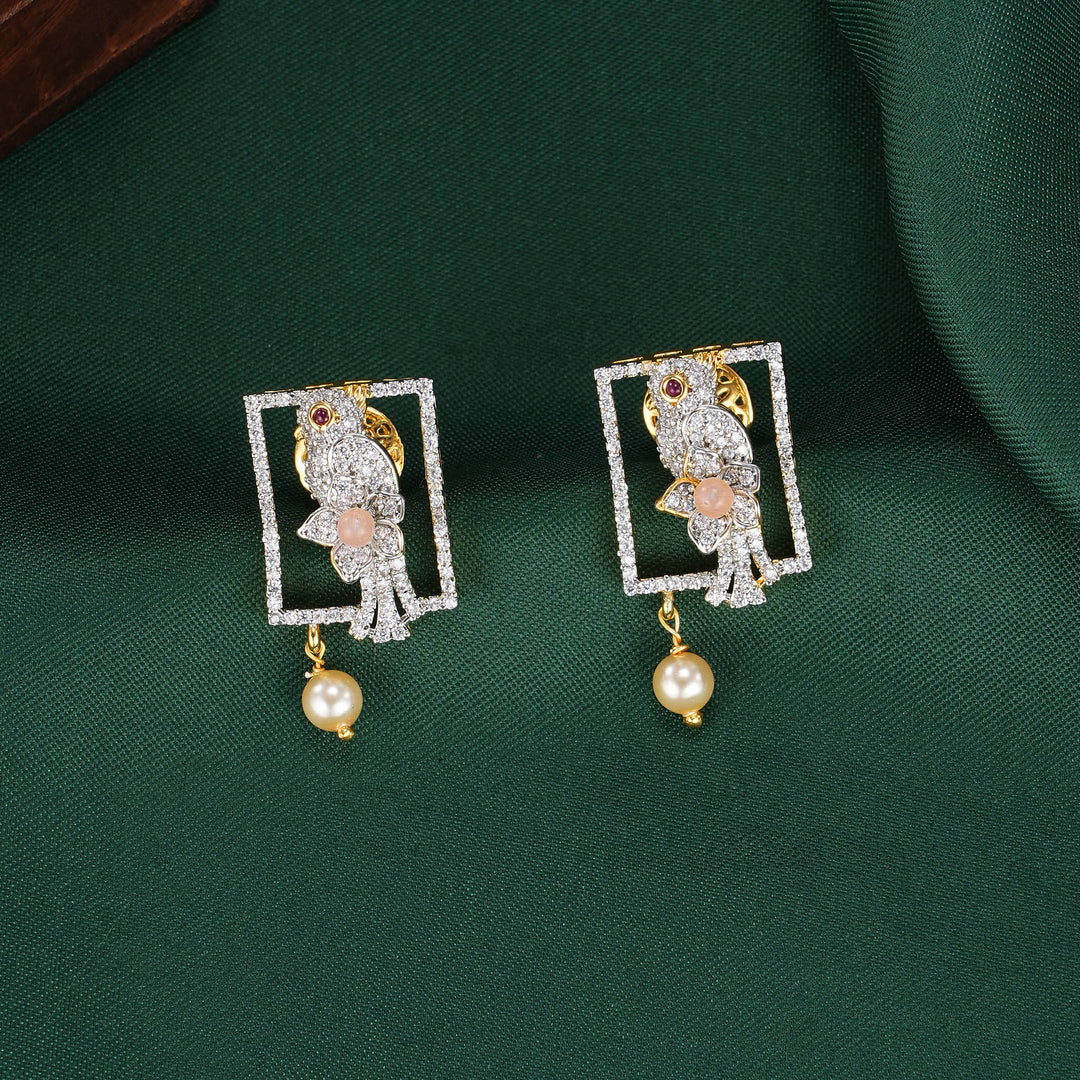 Miravelle Avikam Pendant Set