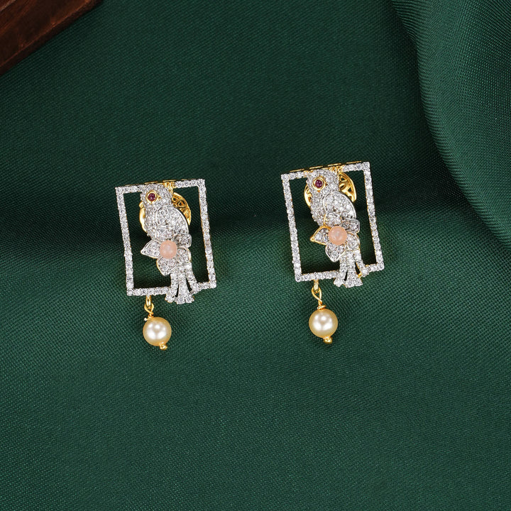 Miravelle Avikam Pendant Set