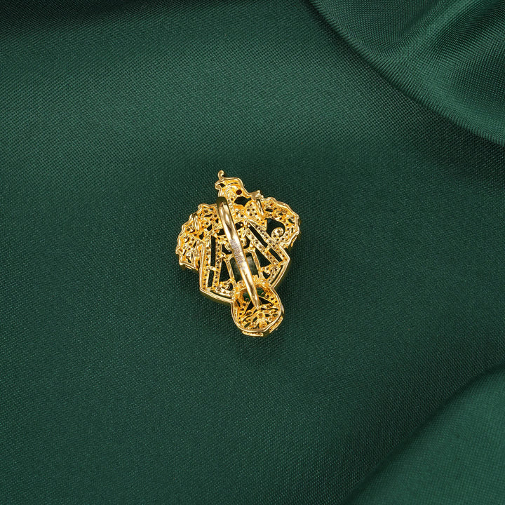 Evelora Avikam Pendant Set