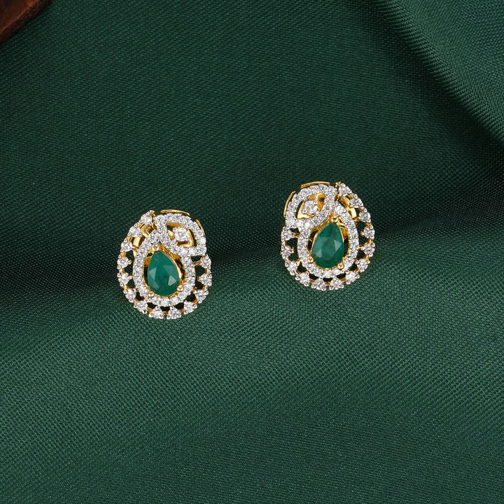 Avanika Avikam Pendant Set