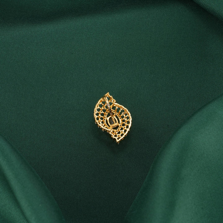 Valleria Avikam Pendant Set