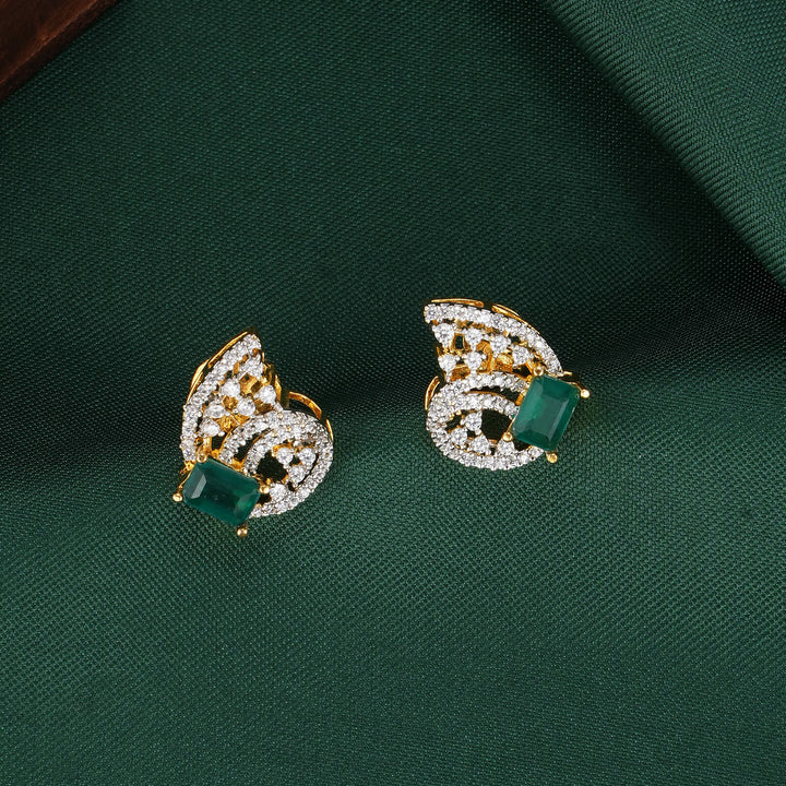 Amazing Avikam Pendant Set