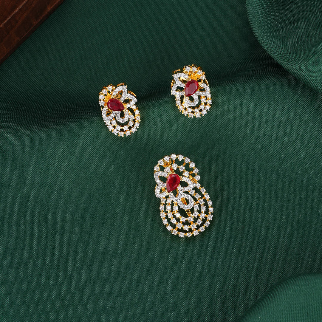 Amazing Avikam Pendant Set