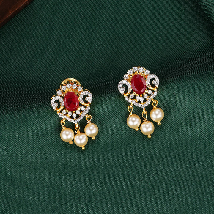 Mesmerizing Avikam Pendant Set