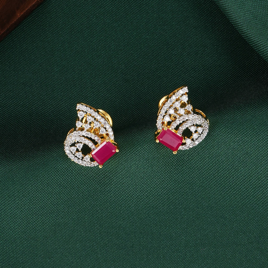 Amazing Avikam Pendant Set