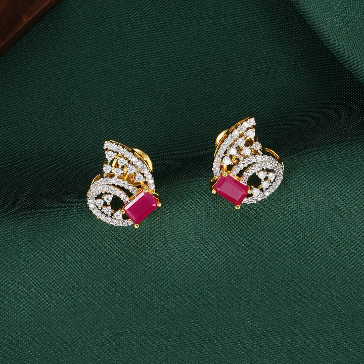 Amazing Avikam Pendant Set