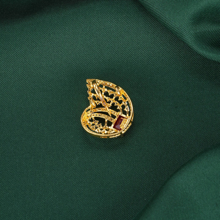 Amazing Avikam Pendant Set