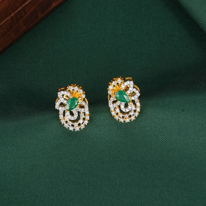 Amazing Avikam Pendant Set