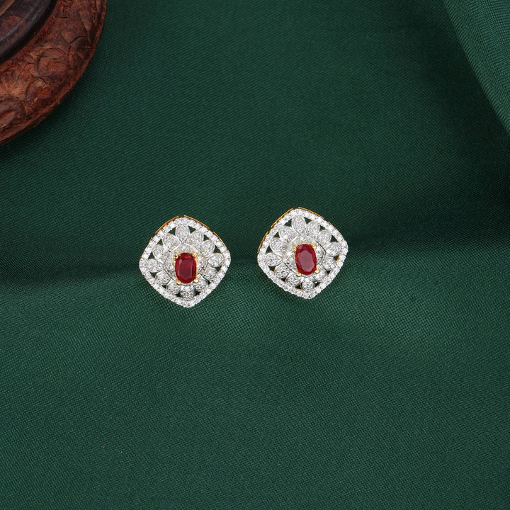 Anusha Avikam Pendant Set