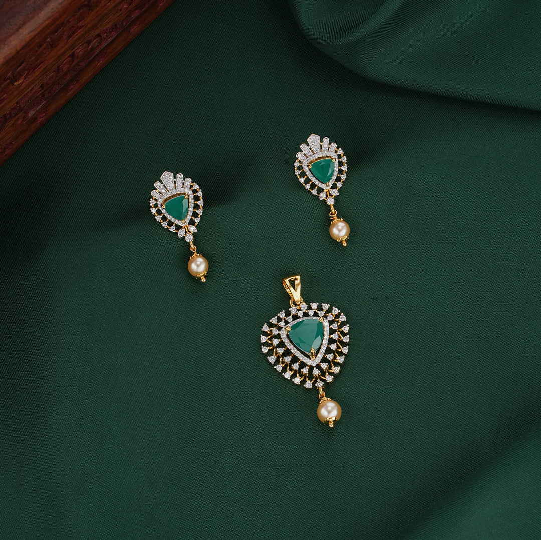 Cute Diamond Design Pendant Set - AMS-104-4855