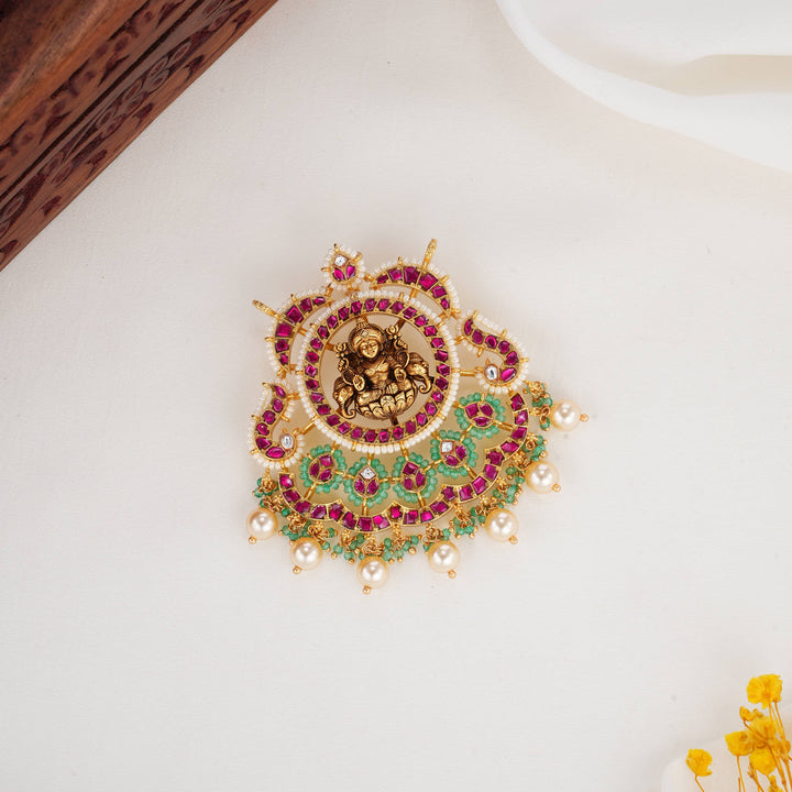 Nithiya Nagas Pendant Set