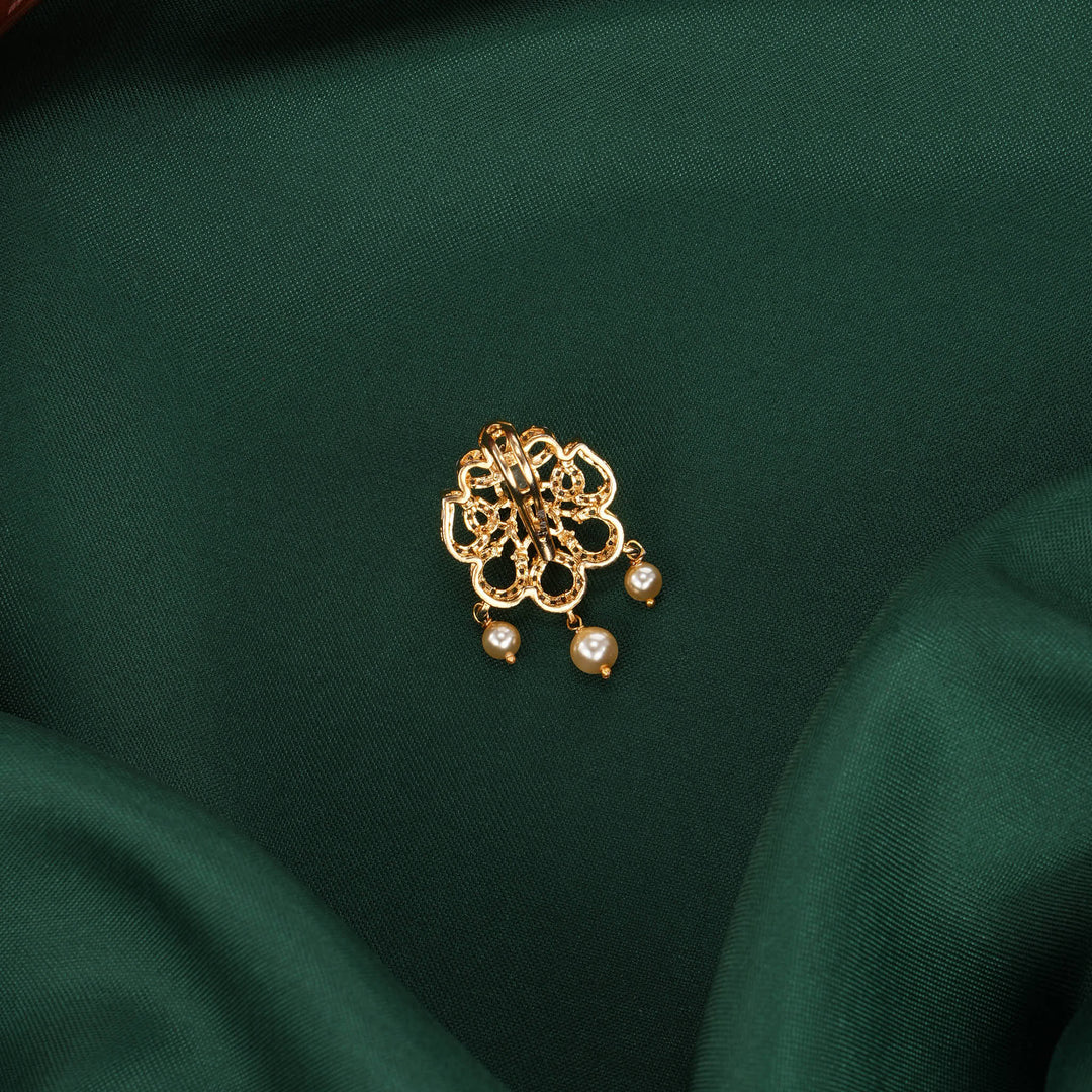 Rashika Avikam Pendant Set