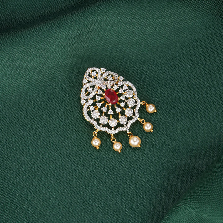 Vithitha Avikam Pendant Set