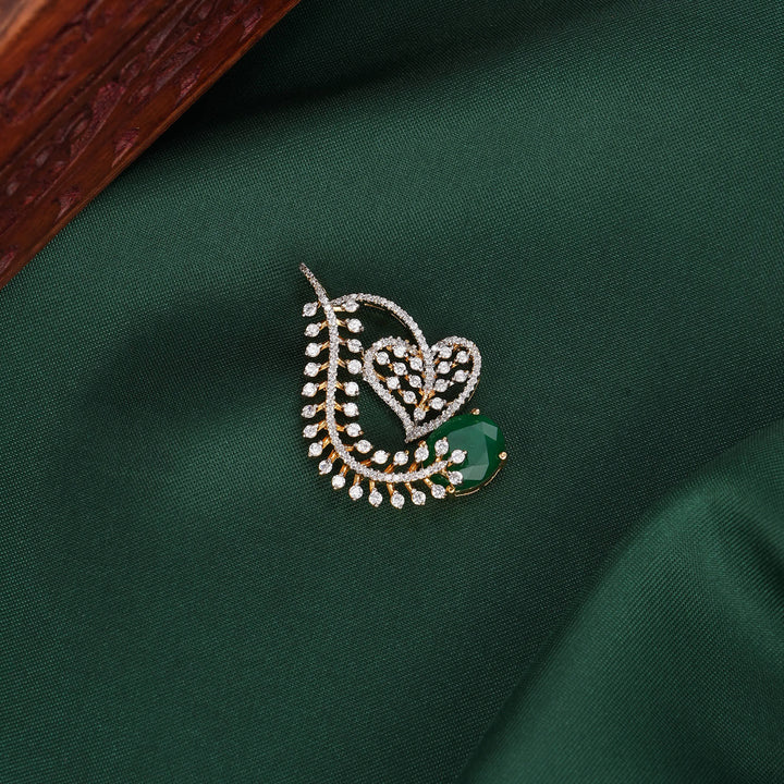 Fancy Look Avikam Pendant Set