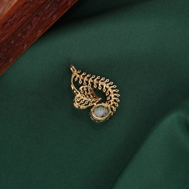 Fancy Look Avikam Pendant Set