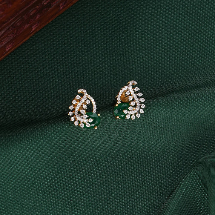 Fancy Look Avikam Pendant Set