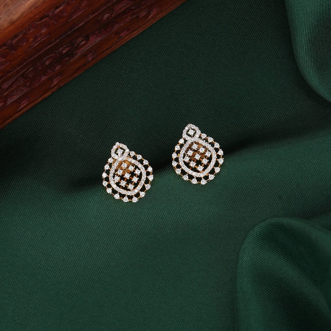 Dhansika Avikam Pendant Set