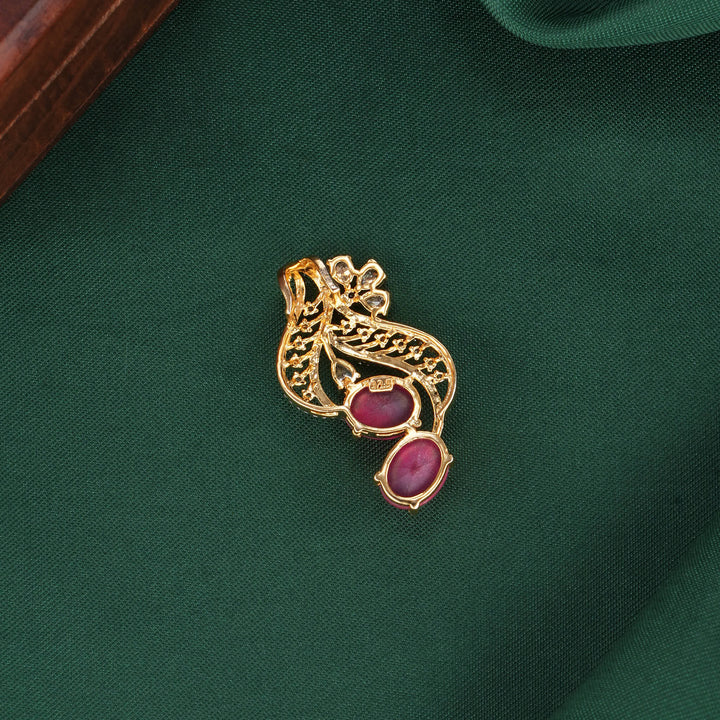 Arshiya Diamond Design Pendant