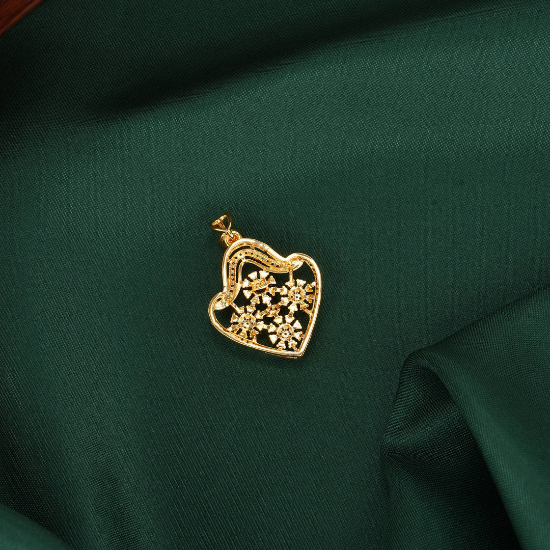 Srivanisha Avikam Pendant Set