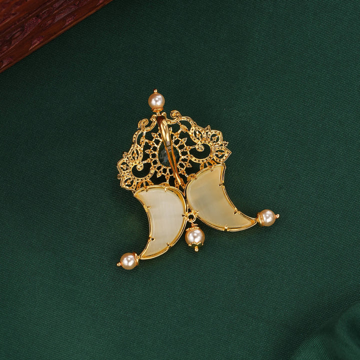 Unique Diamond Design Pendant